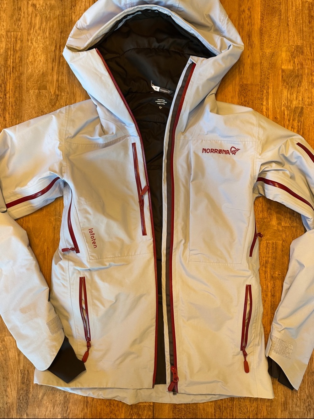 Women's Light Blue Ski Jacket with Maroon Trim